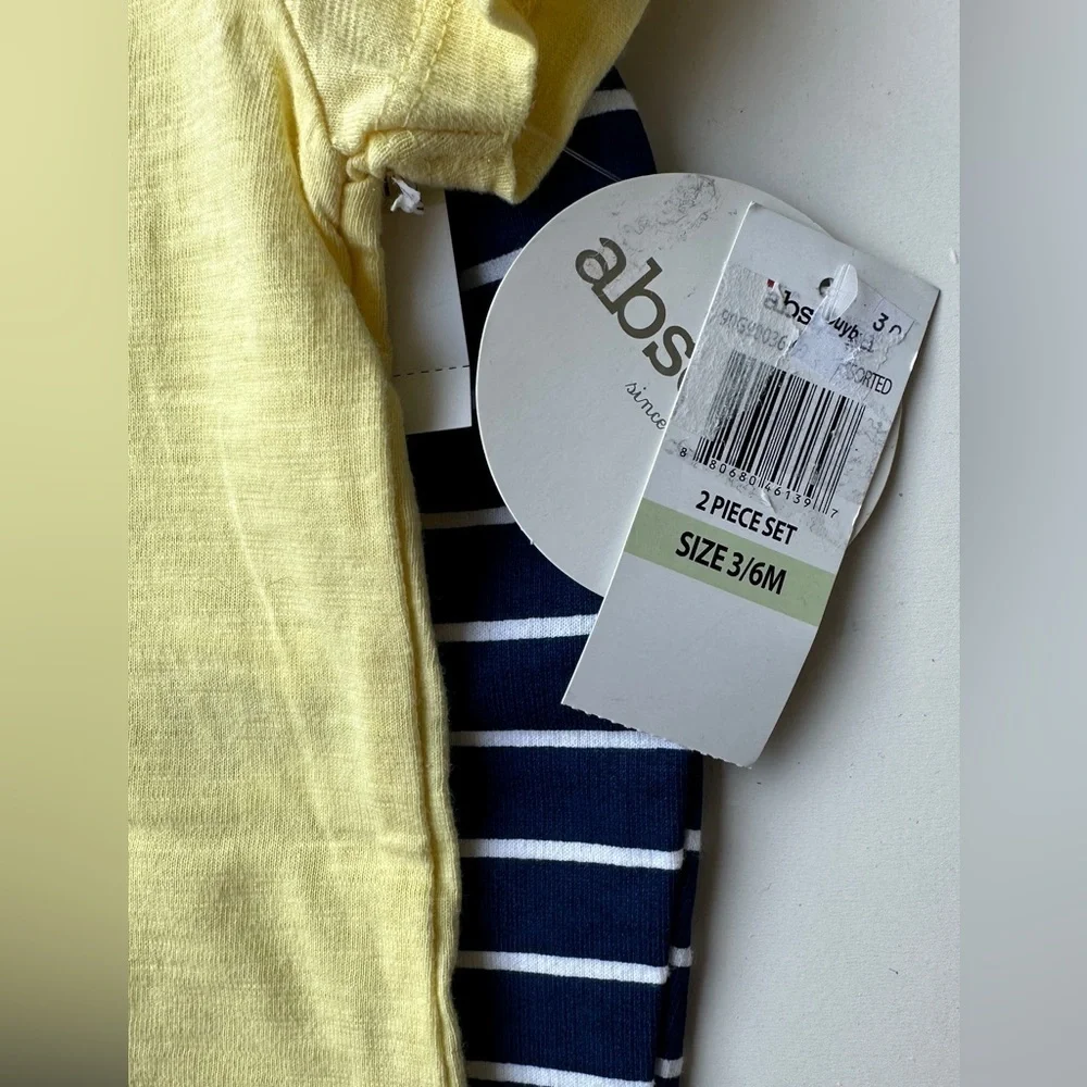 NWT Absorba Baby Boy Two Piece Yellow Blue Whale T-Shirt Striped Pant Set 3-6M